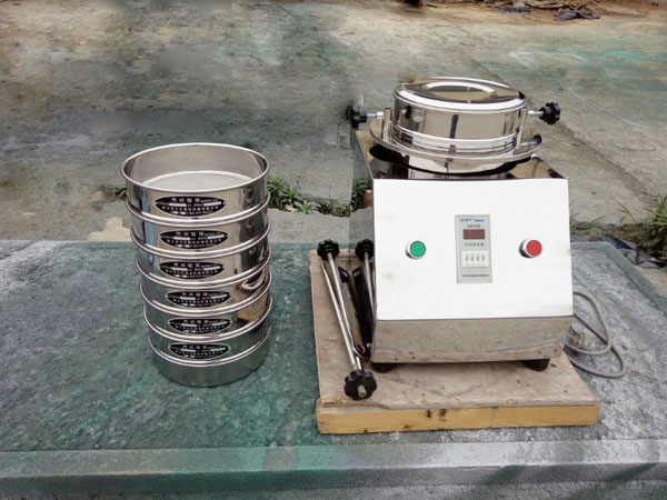 Test sieve shaker