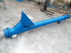 Pipe screw conveyor