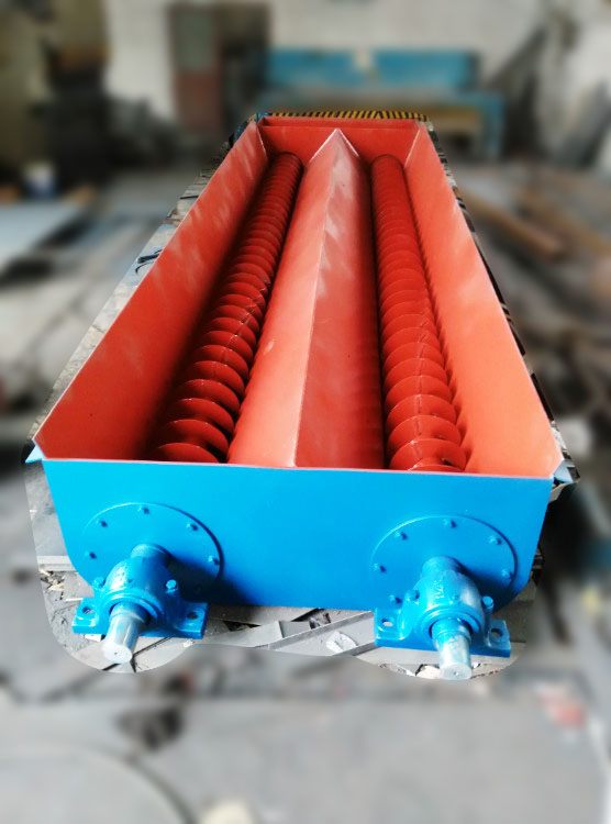 Two-axis auger screw conveyor